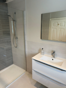 Sovereign Bathrooms (2)