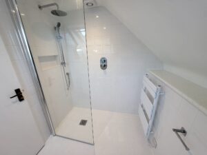 Sovereign Bathrooms Ltd (3)